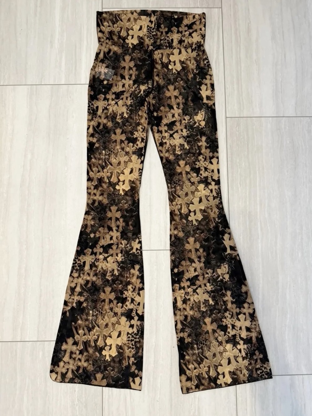 Patterned Flared Pants in Black and Tan